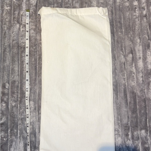 Gucci Ivory Storage Pouch - Picture 3 of 3